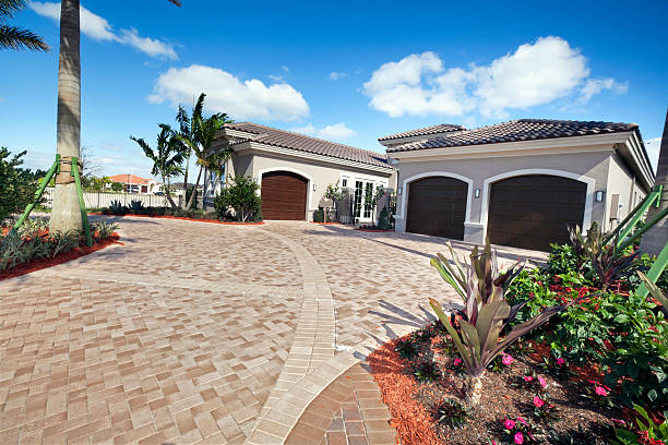 Best Driveway Paving Company  in River Bend, NC